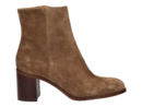 Catwalk boots with heel beige