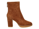 Lola Cruz boots with heel cognac