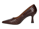 Catwalk pump brown