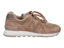 New Balance baskets rose