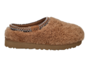 Ugg slipper cognac